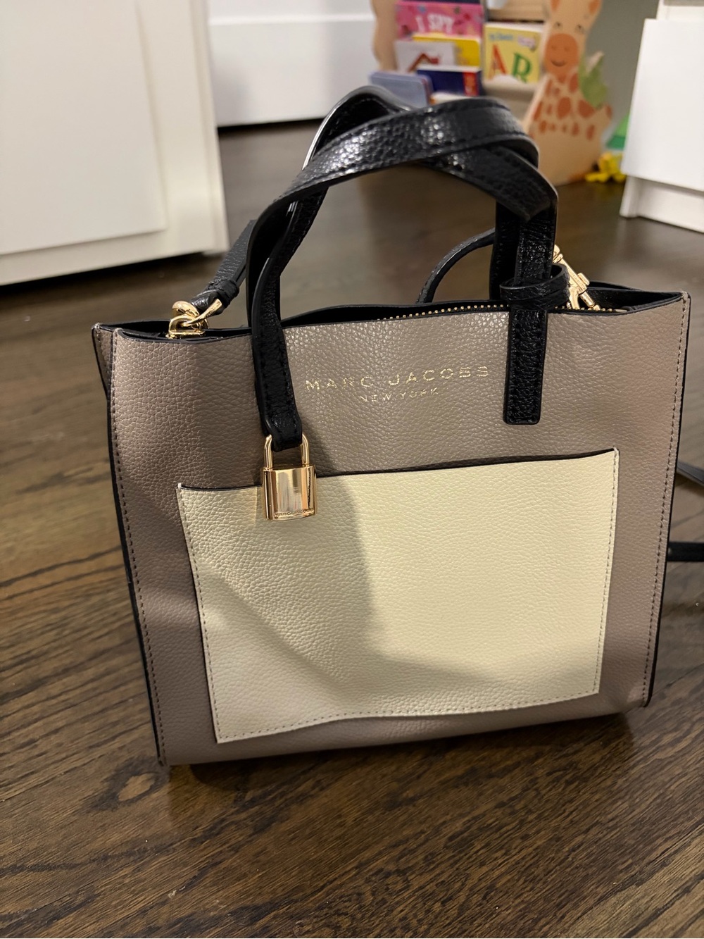 Marc Jacobs Two-Tone Leather Tote Bag in Taupe, Cream & Black